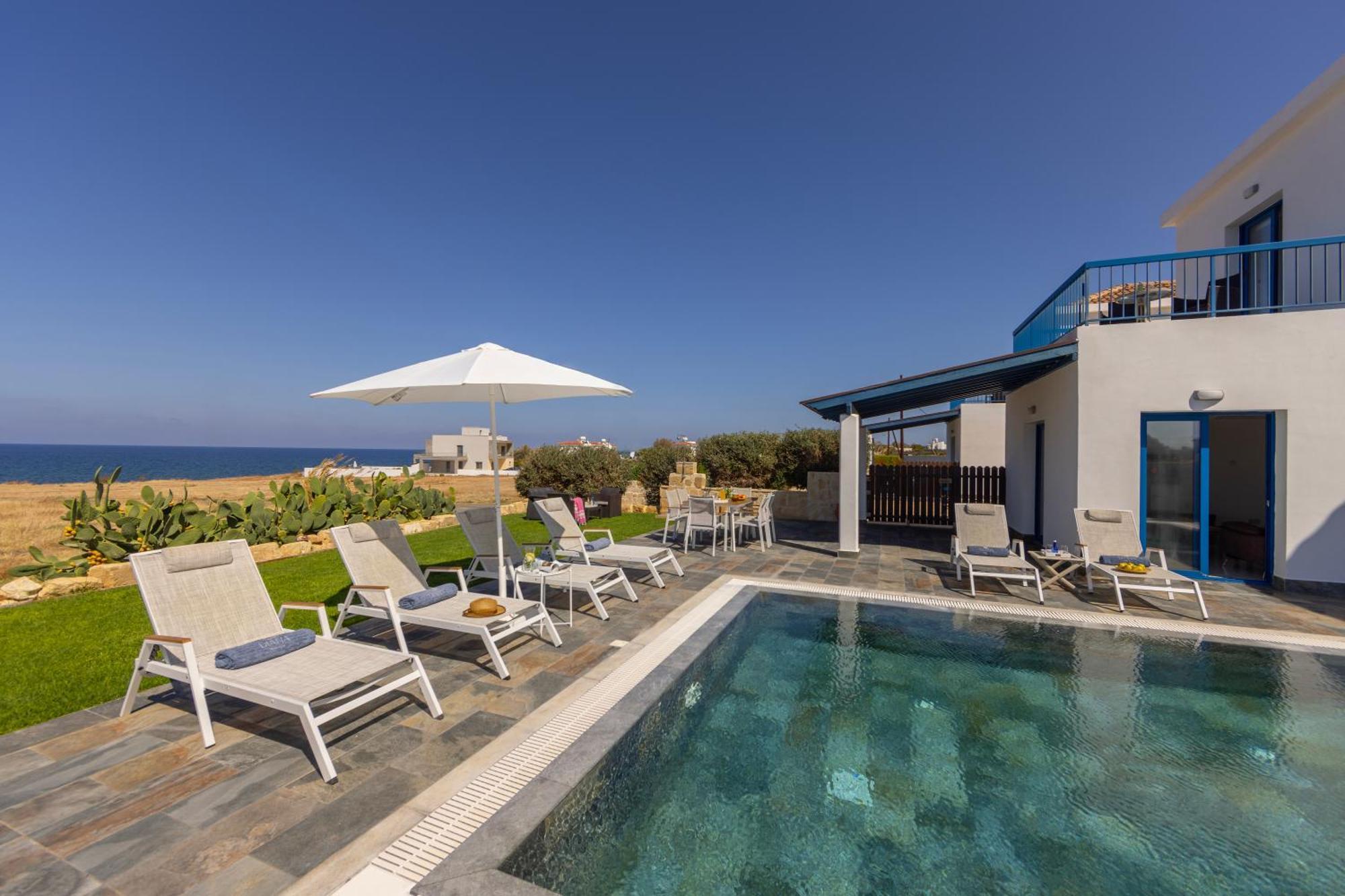 Diana Seaside Villas Pomos Eksteriør bilde