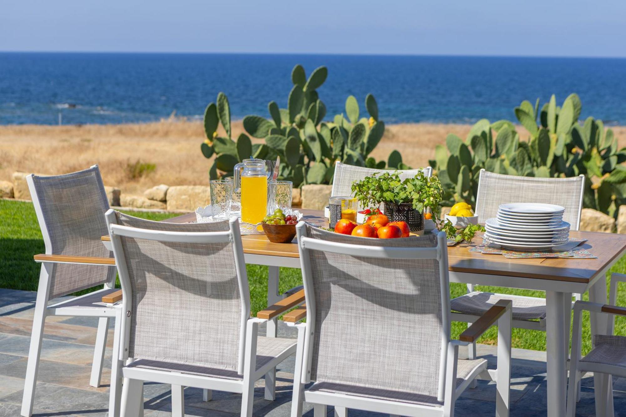Diana Seaside Villas Pomos Eksteriør bilde