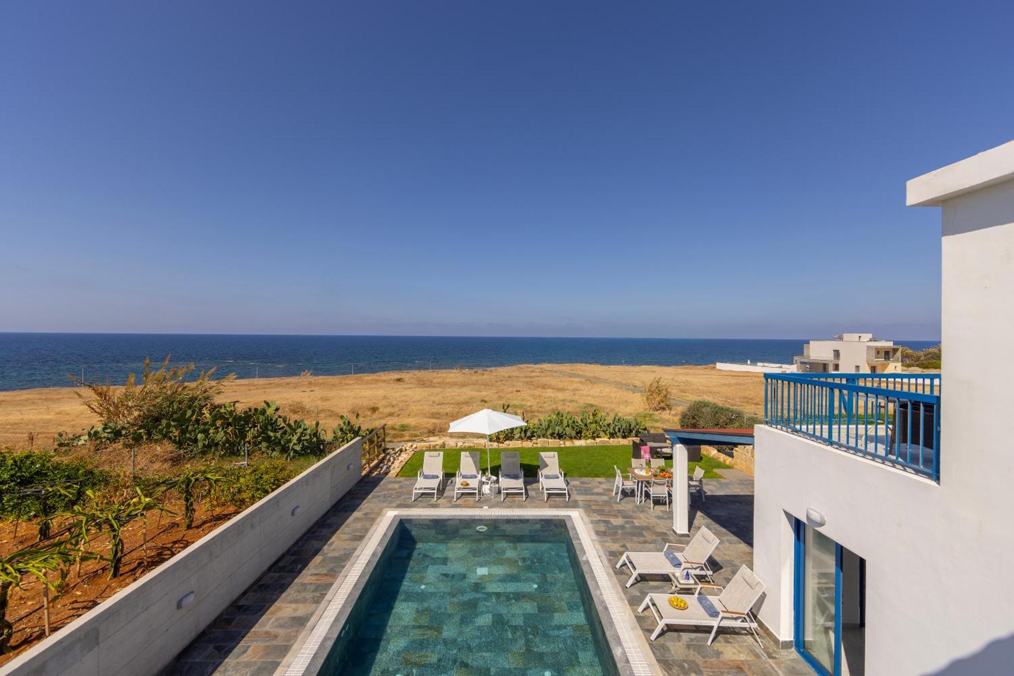 Diana Seaside Villas Pomos Eksteriør bilde