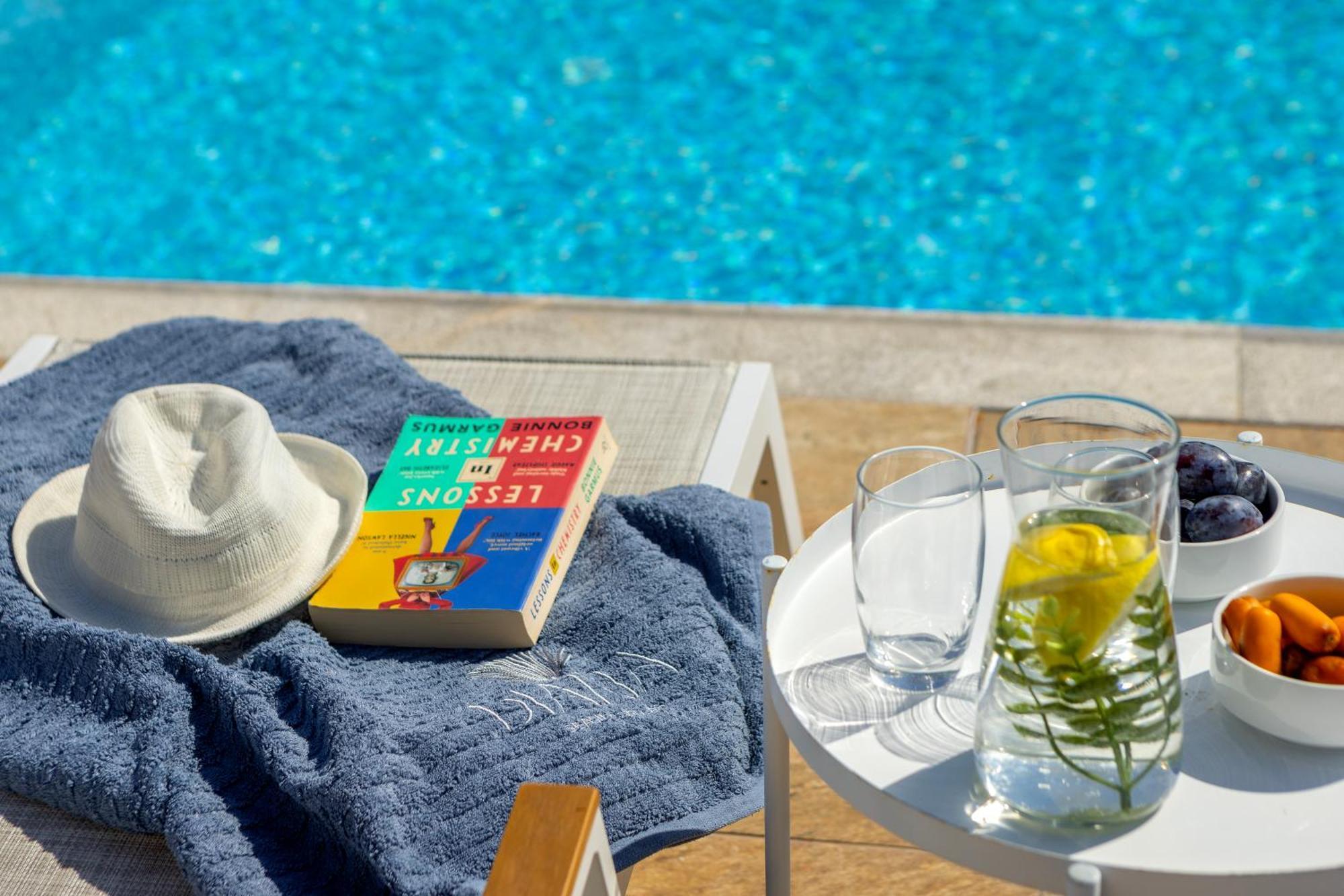 Diana Seaside Villas Pomos Eksteriør bilde