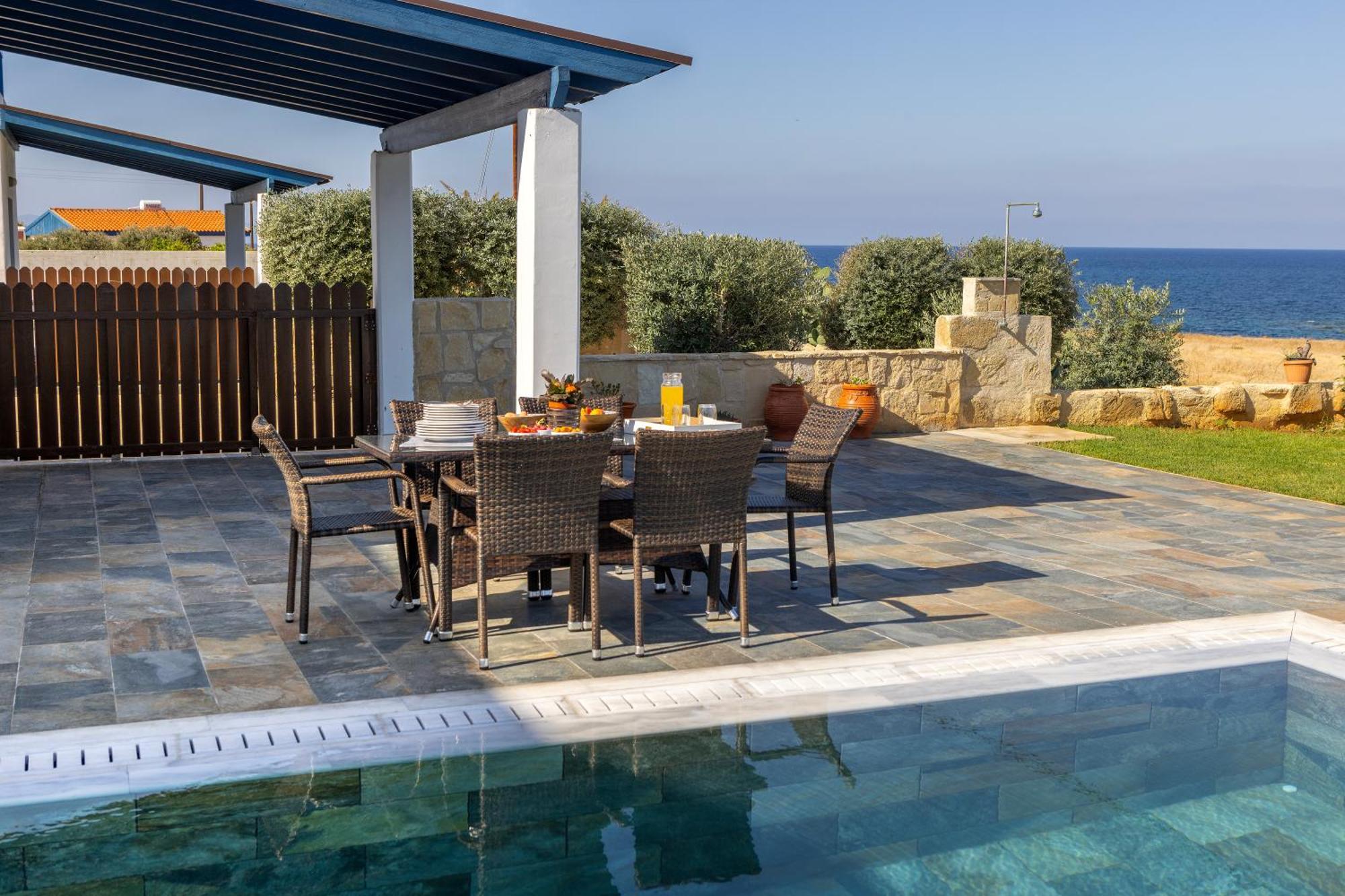 Diana Seaside Villas Pomos Eksteriør bilde